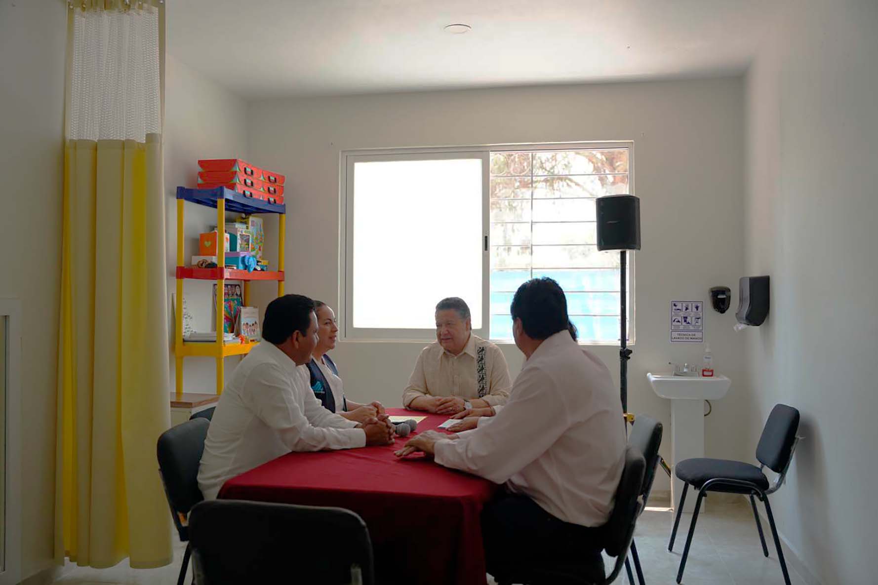 Supervisan rehabilitación del Centro de Salud de Sabanilla, en el municipio de Cardonal 