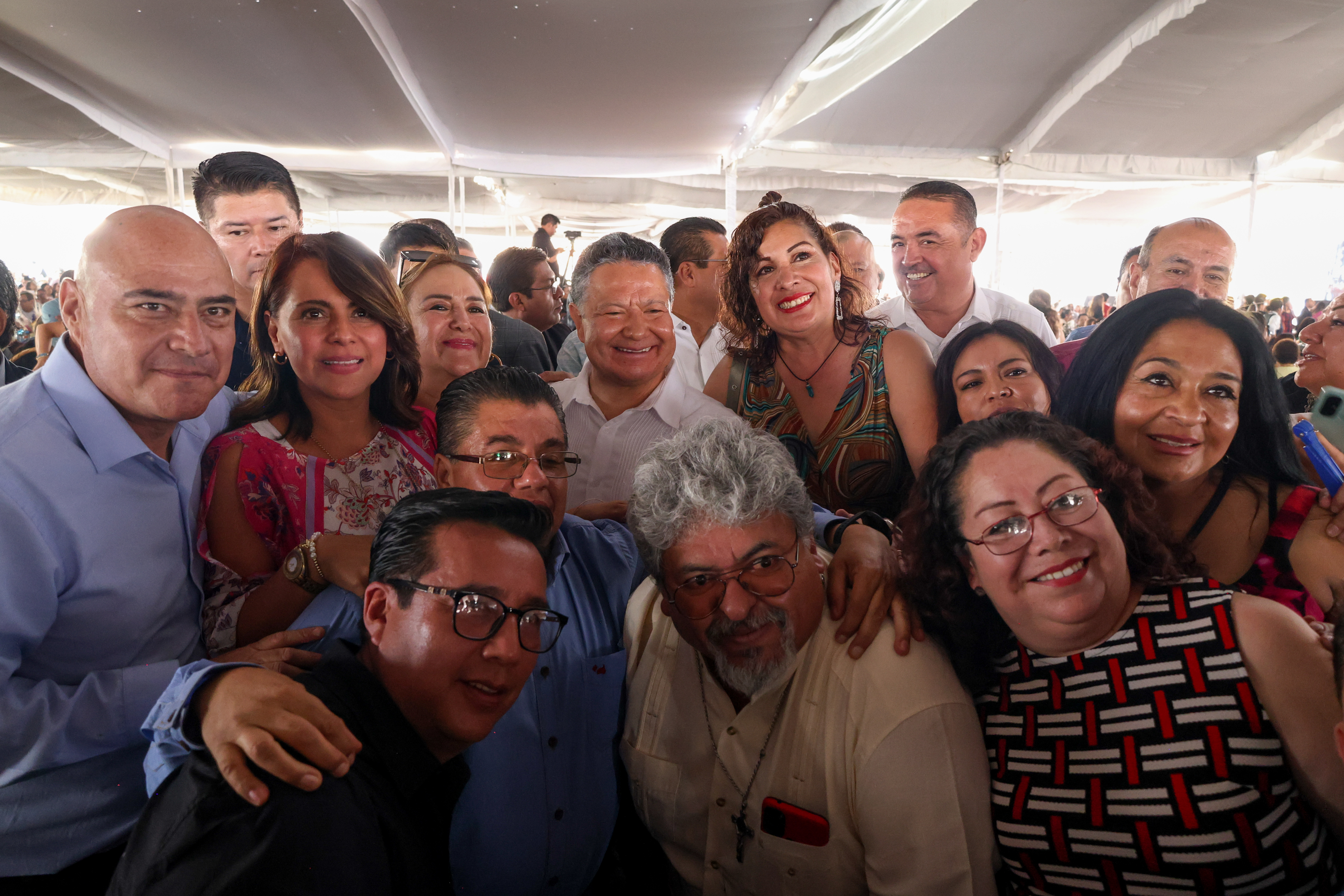 Gobierno de Hidalgo reconoce labor de las y los docentes