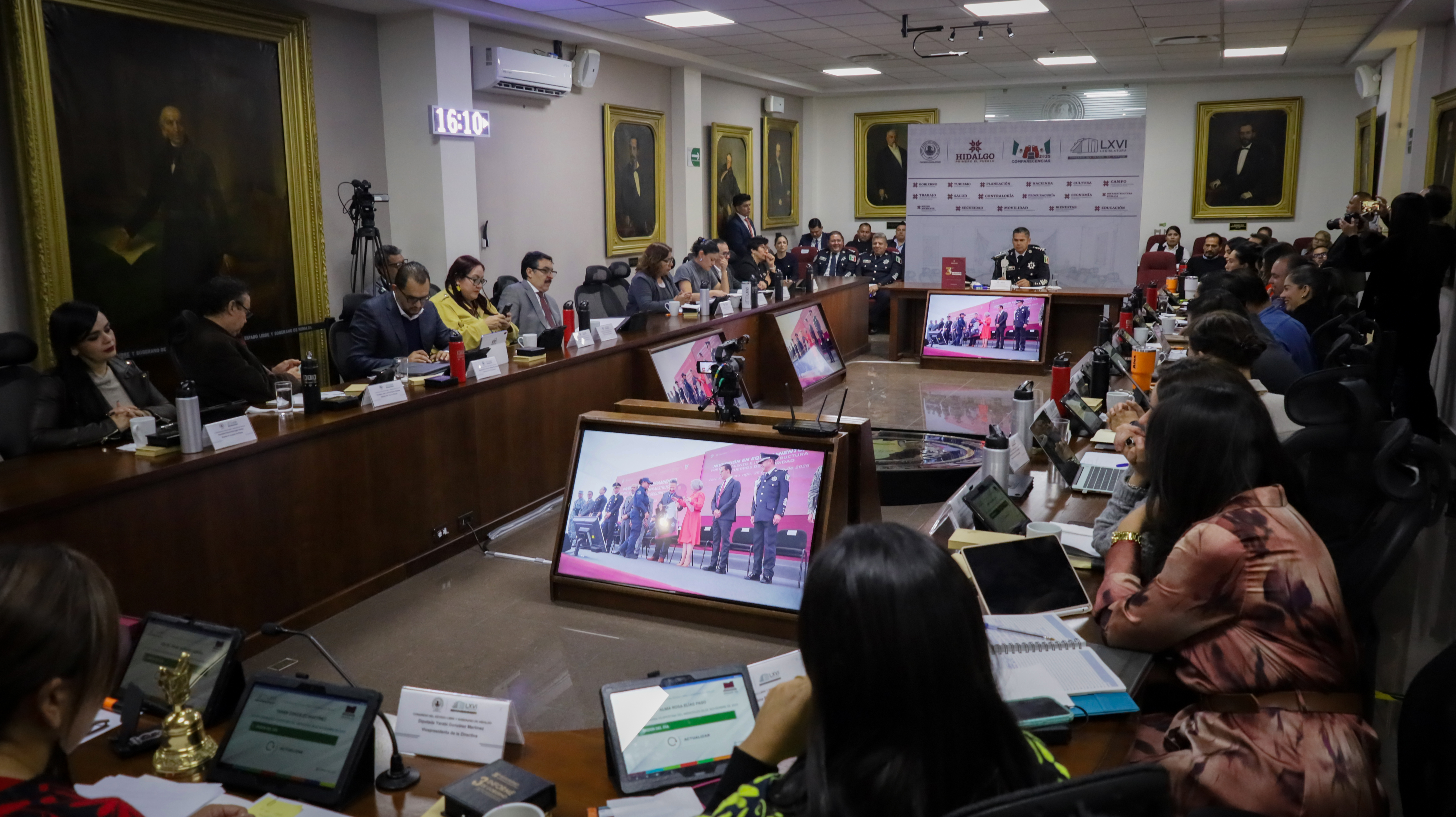 A la mitad del camino, se fortalece la seguridad con atención a las causas, impulso a la inteligencia operativa y profesionalización de la policía 