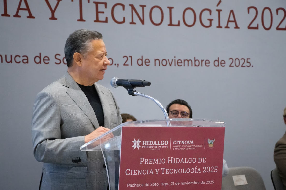 Con más de 20 años dedicada al maguey, medicina natural y saberes campesinos, doctora hidalguense es reconocida