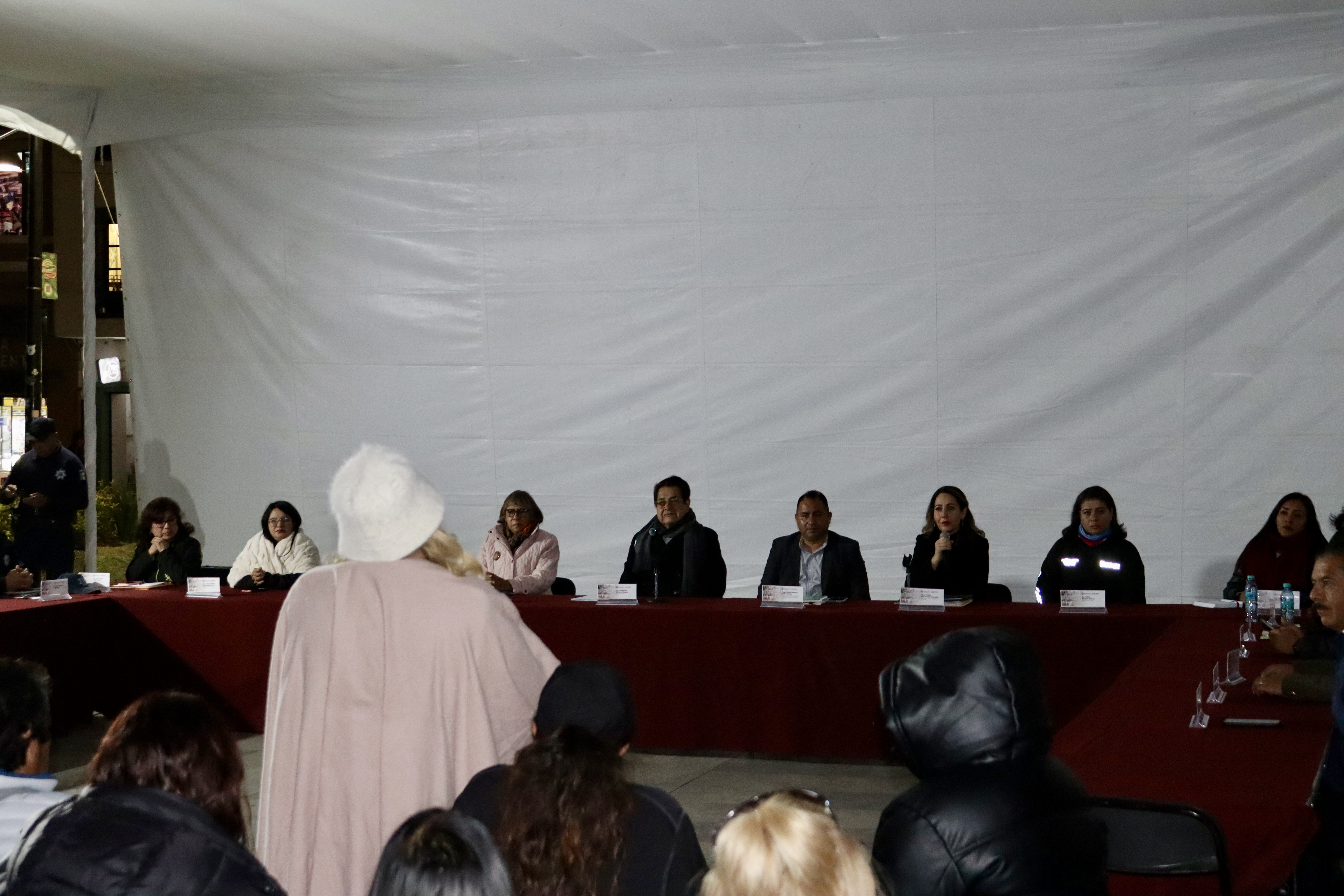 Mujeres y autoridades dialogan a cielo abierto en la Jornada por la Paz y Bienestar del Pueblo