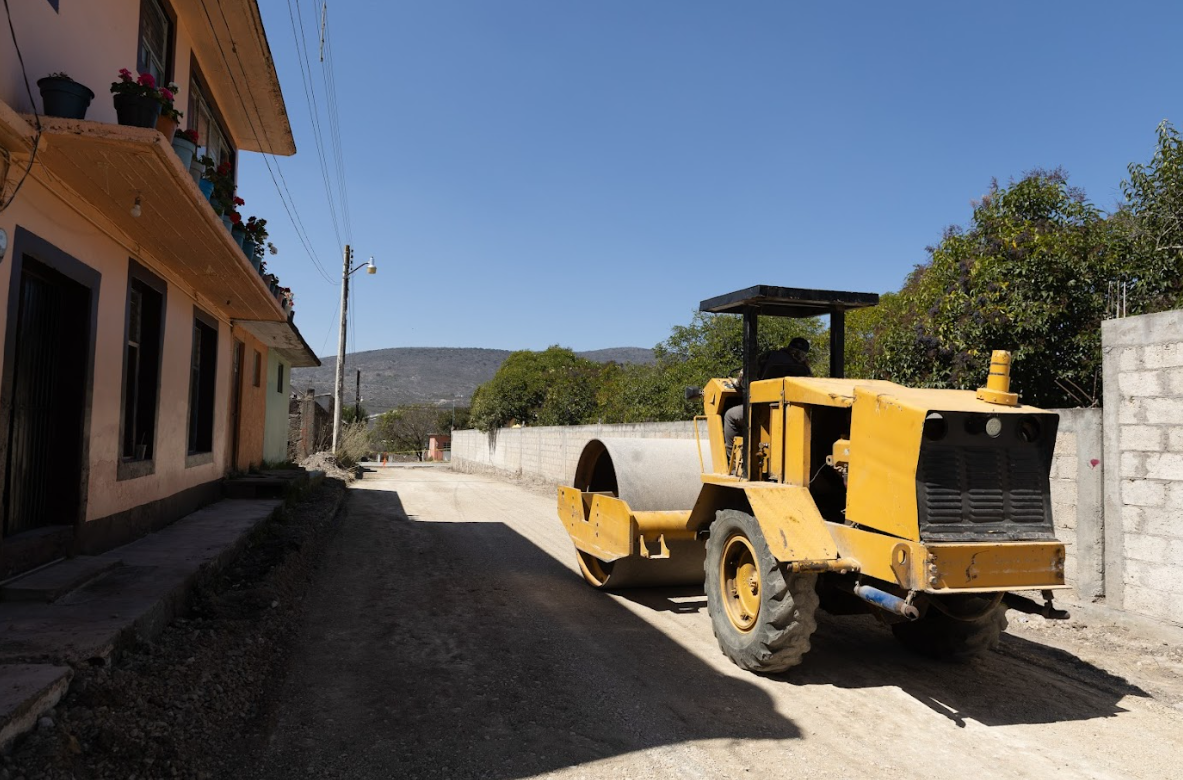 Menchaca Salazar invita a hidalguenses a participar en el desarrollo del estado