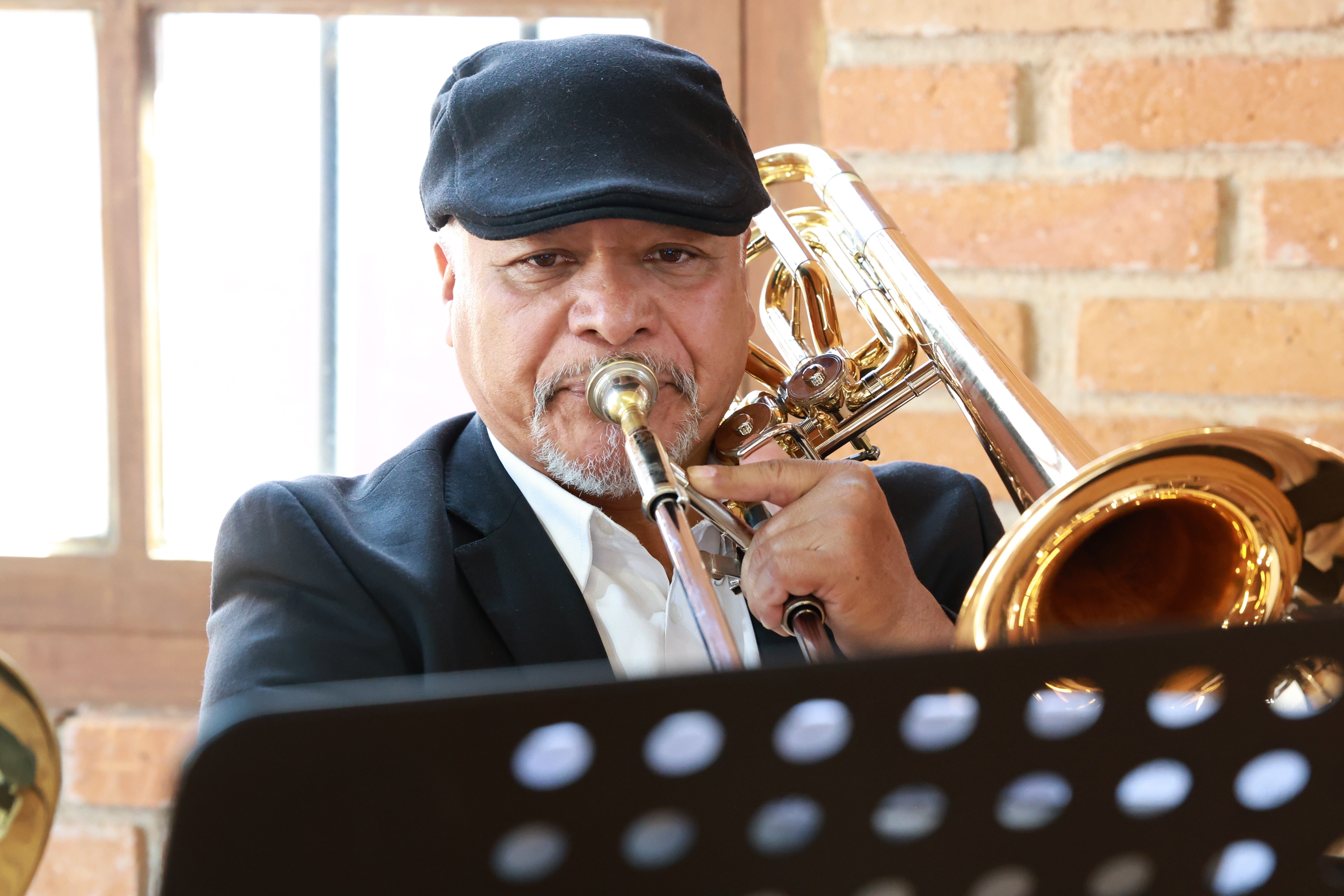 Trombonista: aire puro en sinfónica hidalguense