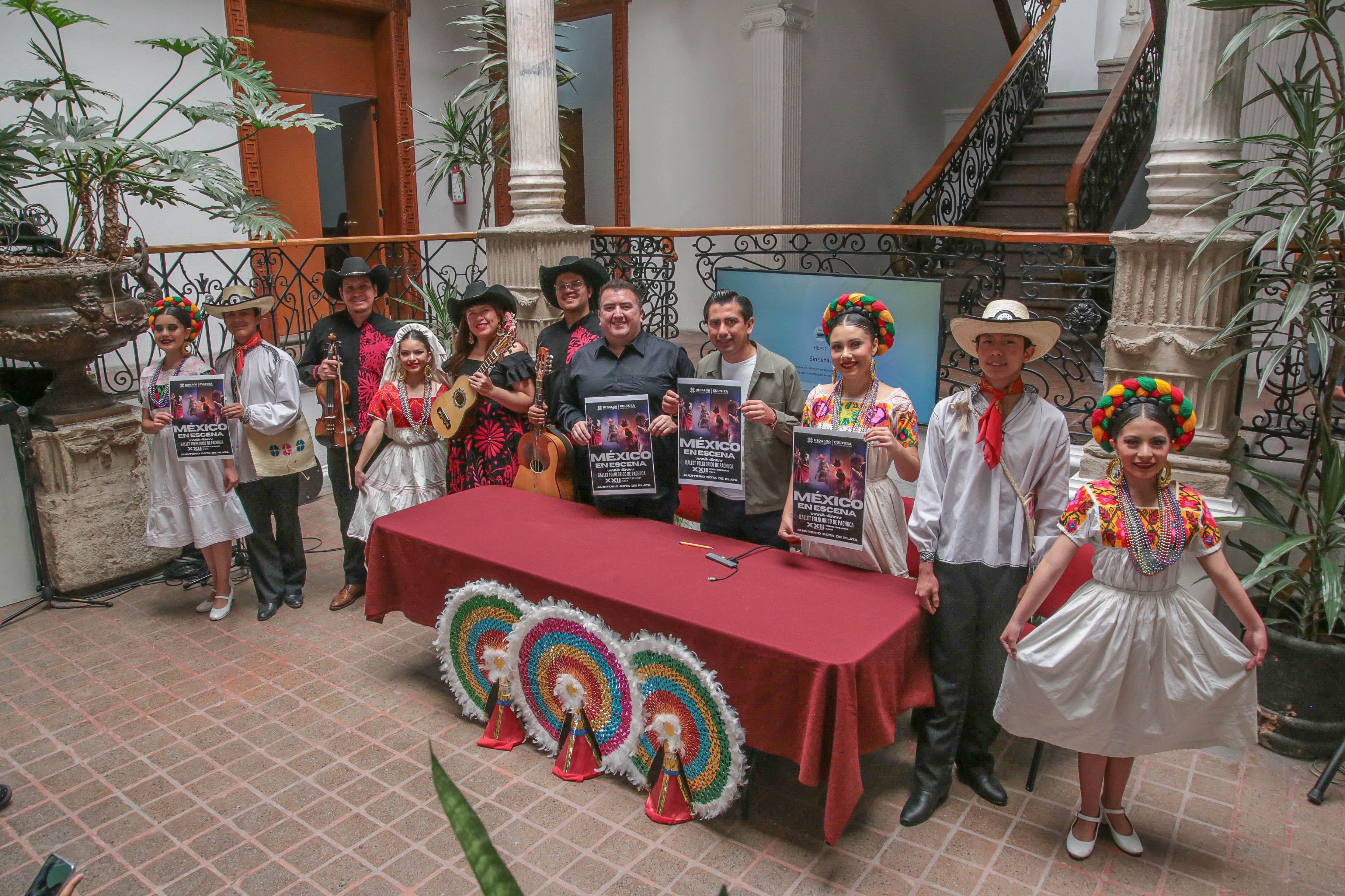 Ballet Folklórico de Pachuca presenta “México en Escena” por su 22 aniversario