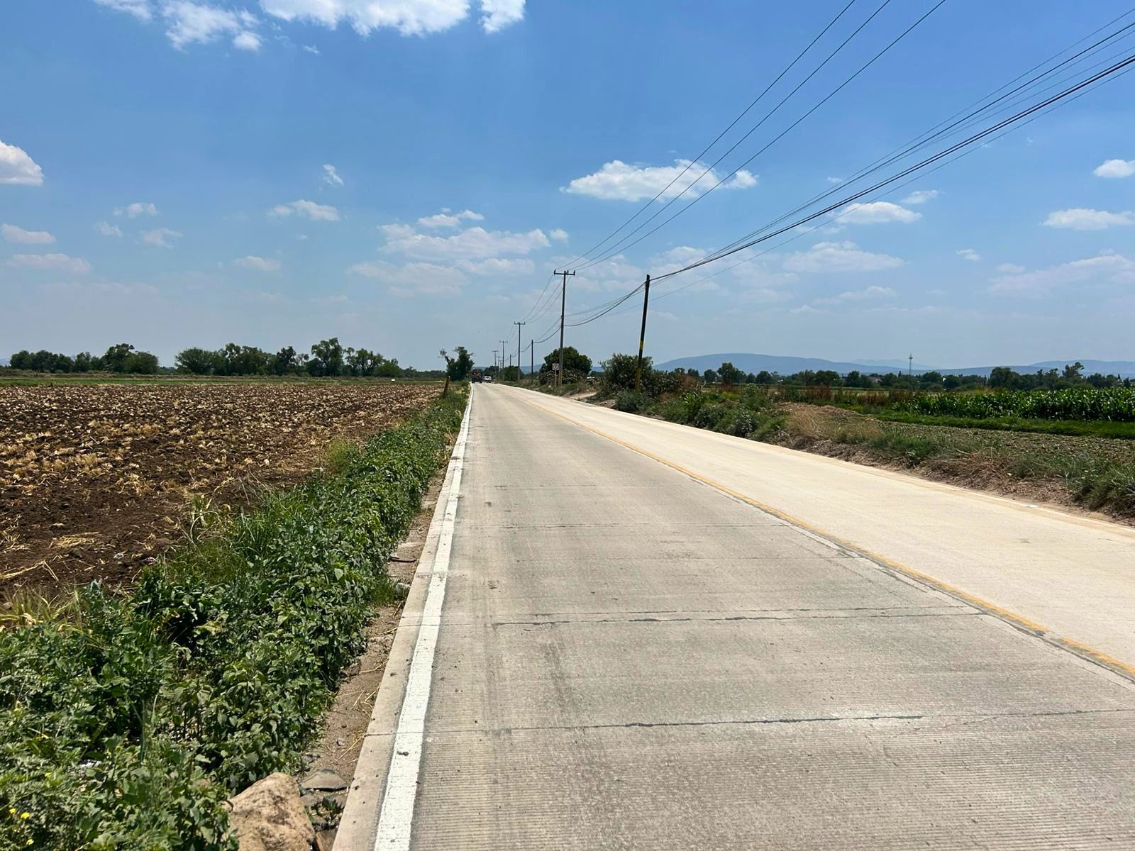 Impulsa SIPDUS transformación vial en Tezontepec de Aldama con reconstrucción de la carretera San Gabriel-Carrasco