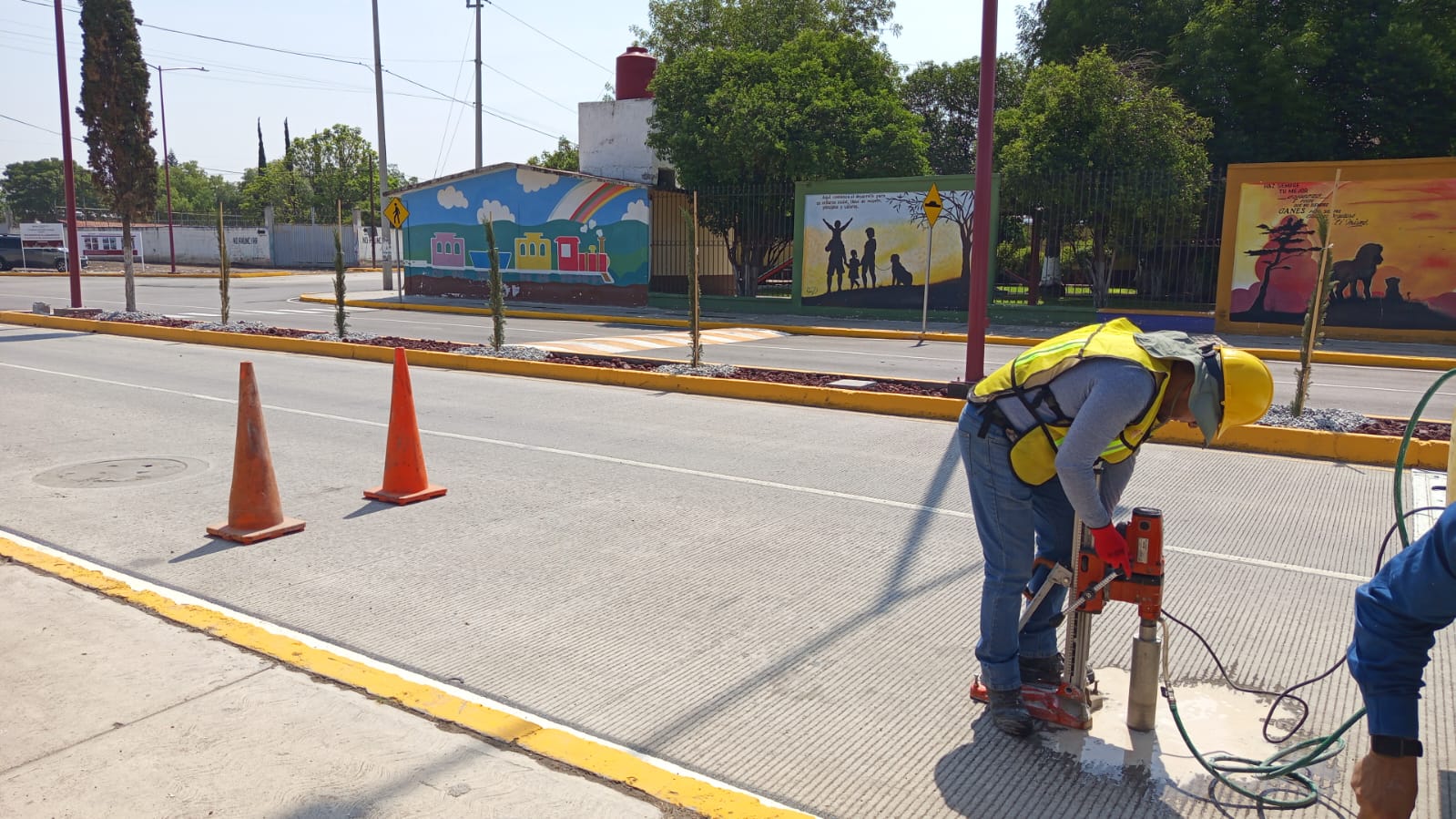 Contraloría supervisa calidad de obra pública en Tlahuelilpan junto a ciudadanía organizada