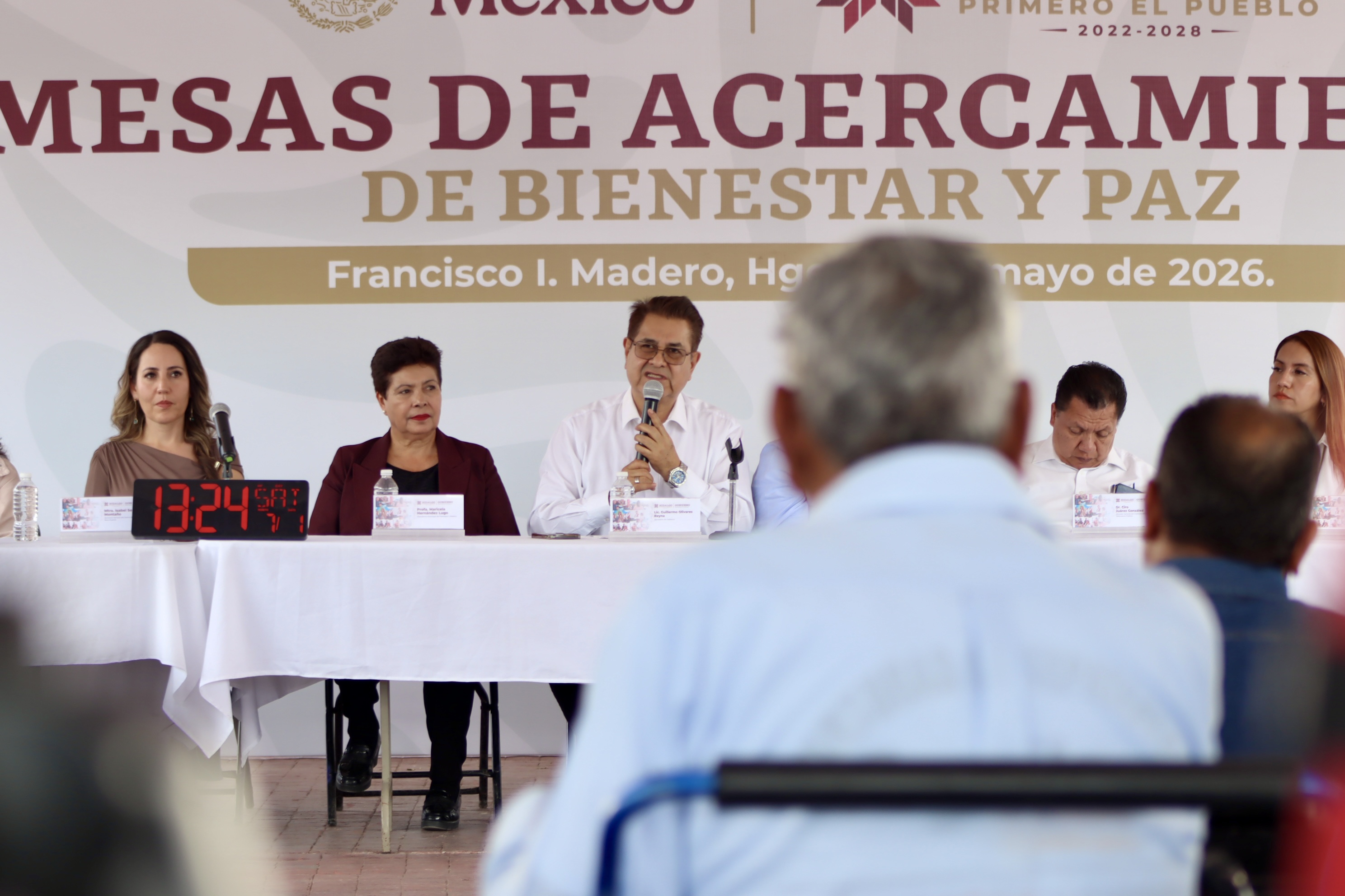 Tras participar en Mesas de Acercamiento de Bienestar y Paz, una madre logró reunirse con su hijo menor de edad