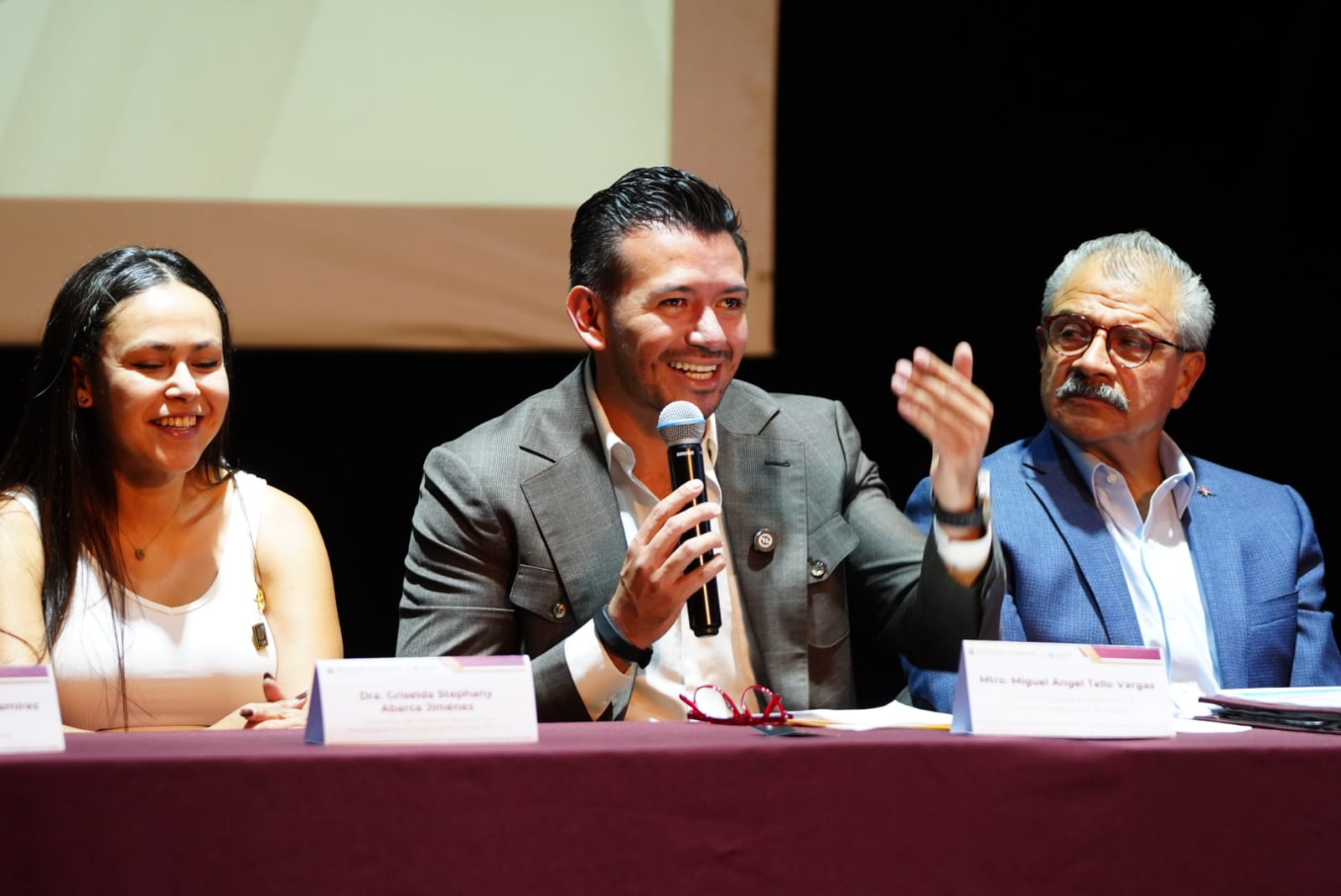 Gobierno de Hidalgo impulsa la evaluación de políticas públicas ante los retos de la inteligencia artificial