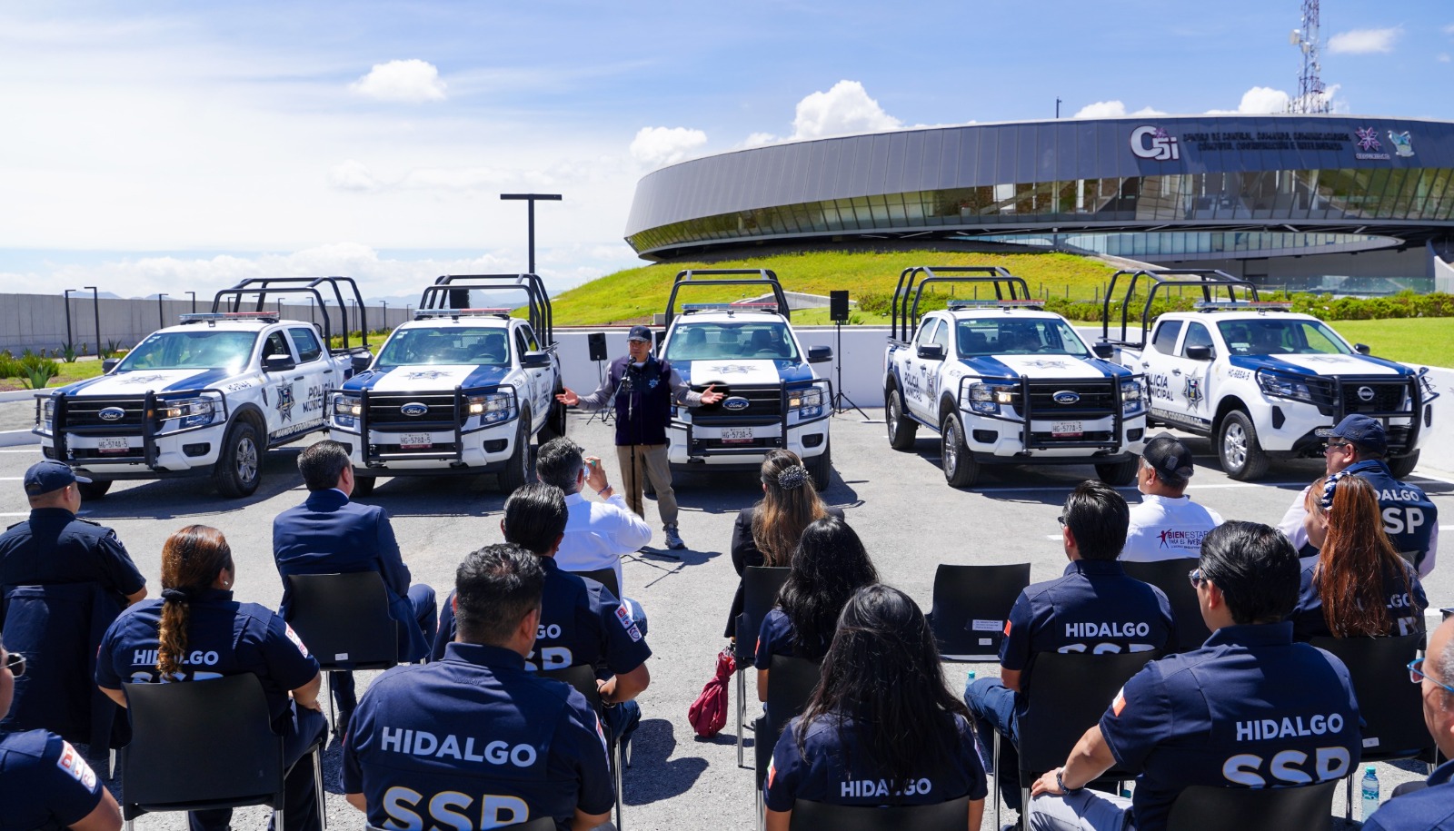SSPH continúa fortaleciendo a municipios, entrega cinco patrullas