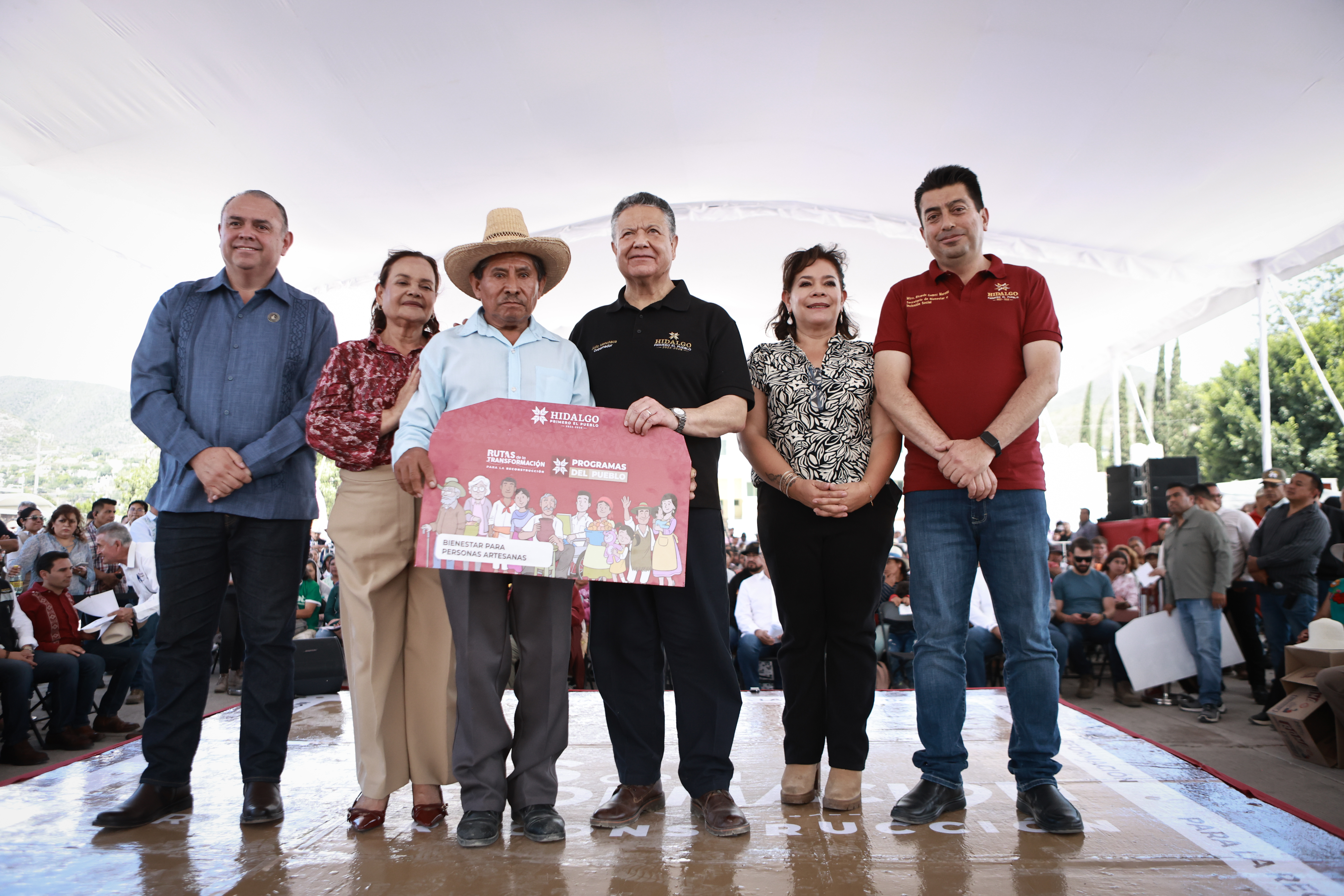 Menchaca Salazar favorece desarrollo de Metztitlán con más de 212 millones de pesos para infraestructura