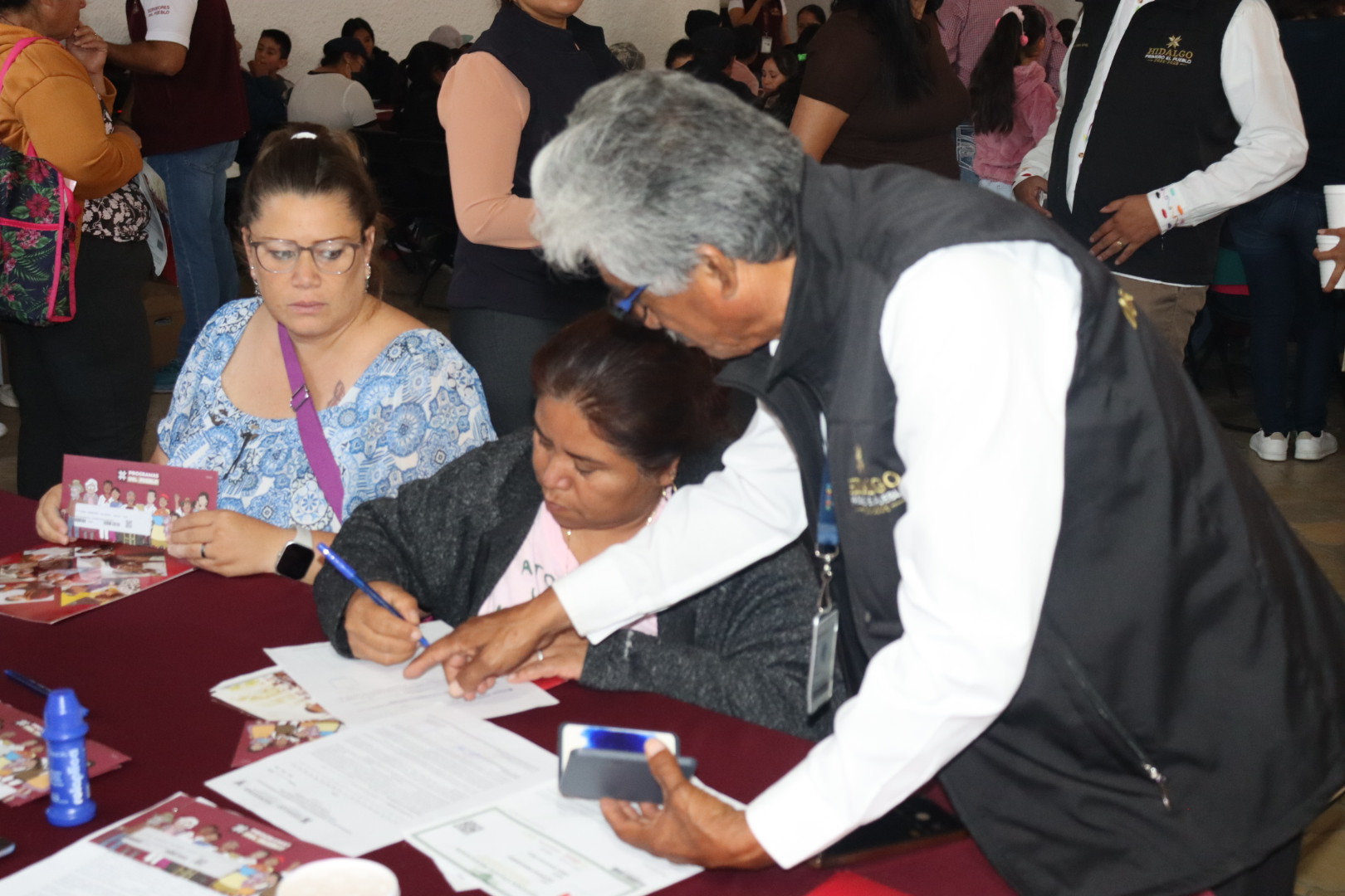 Comenzó entrega de tarjetas a personas cuidadoras de Hidalgo