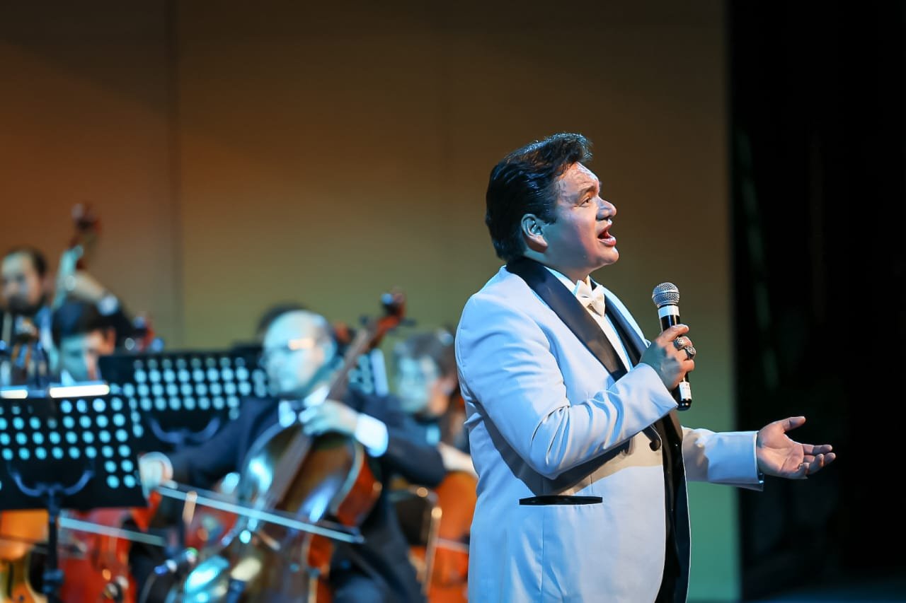 José José Sinfónico agota boletos y reúne a más de mil 800 asistentes en el Gota de Plata